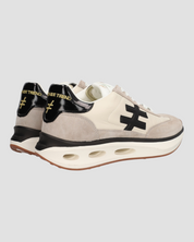 Zapatillas con cordones