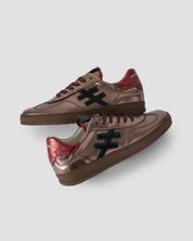 Zapatillas de piel sintética en color bronce